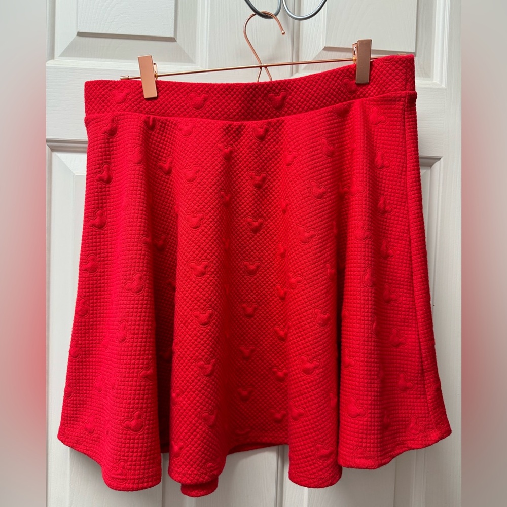 Lauren Conrad Disney skirt size large